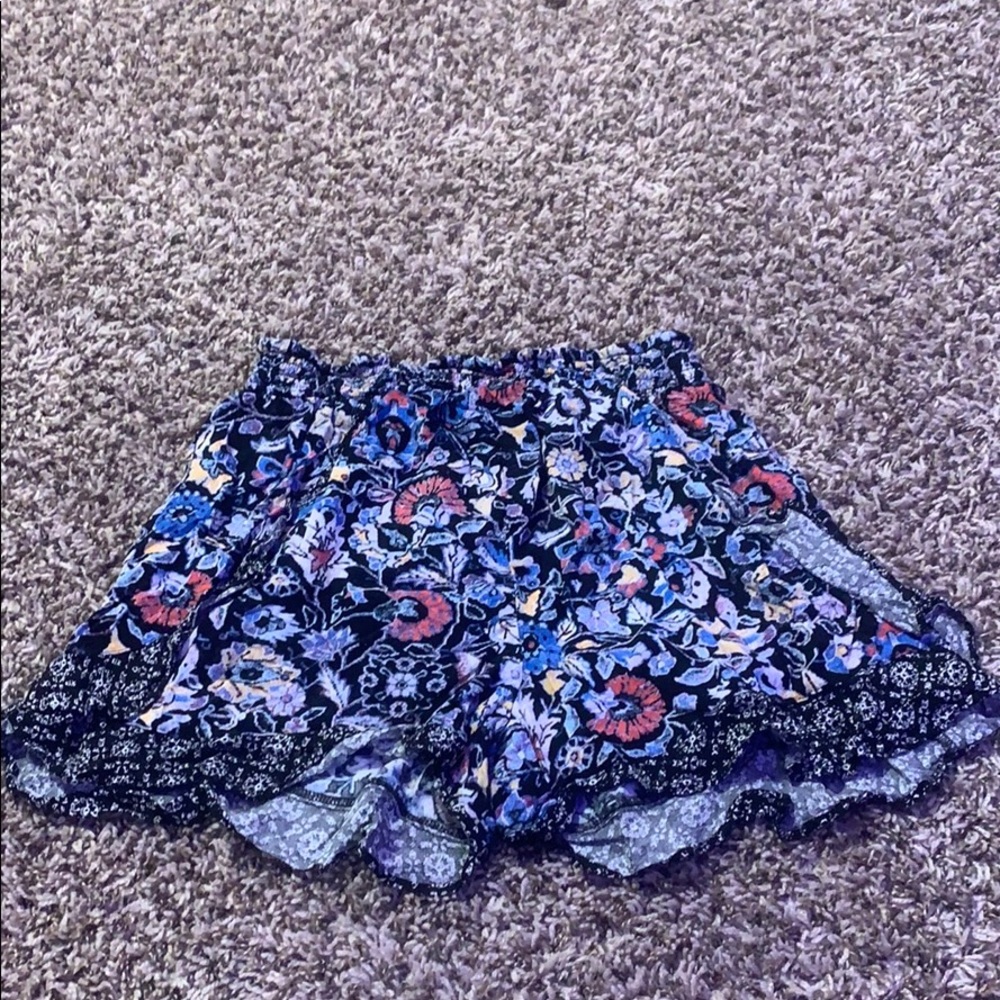 Skort - Picture 2 of 2